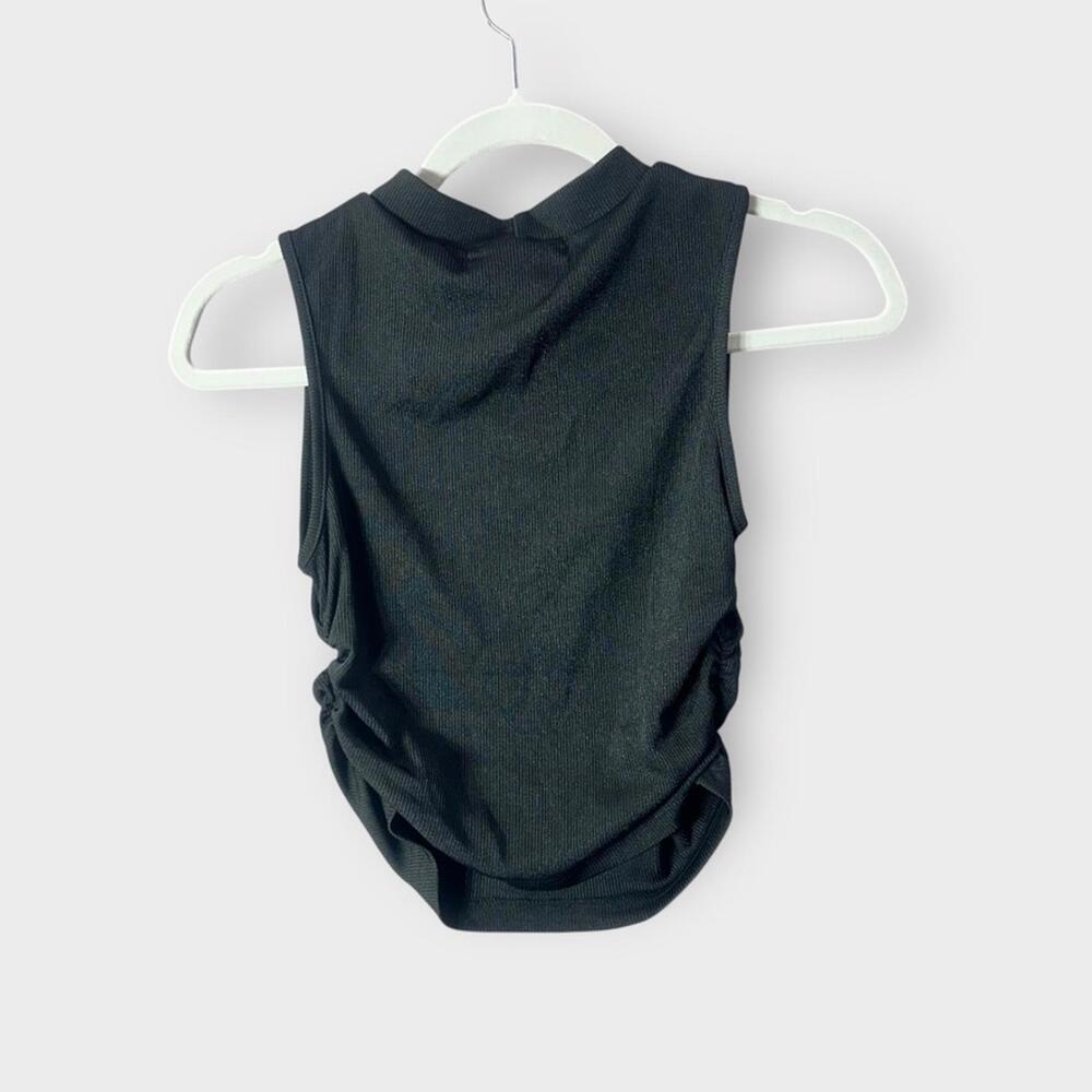 NWT Haeof Black Sleevless Top Size Small - Picture 3 of 10